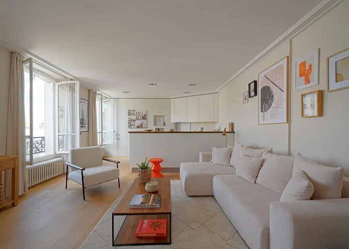 Magnifique Appartement Champs Elysees
